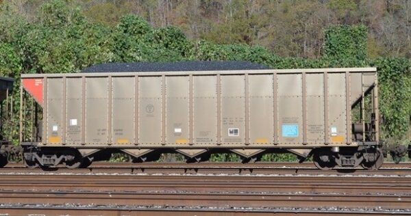 4200CF Rapid Discharge Open Top Hoppers – RTEX Railcar Leasing & Sales
